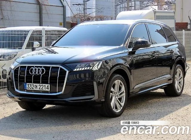 Audi Q7 2021 — фото 2
