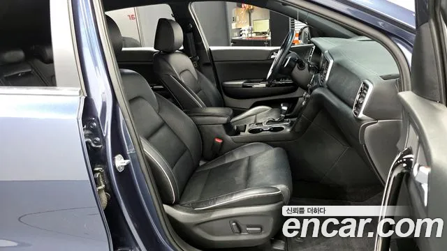 Kia Sportage 2020 — фото 11
