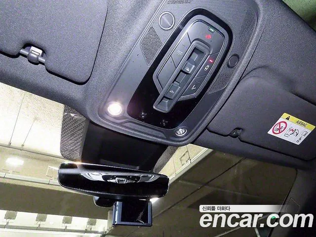 Audi Q8 2021 — фото 14