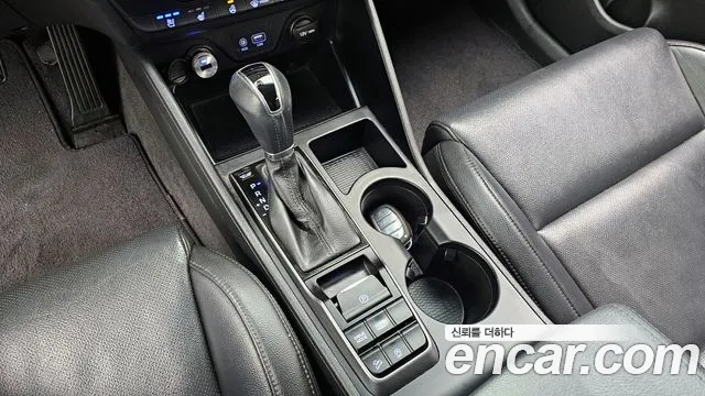 Hyundai Tucson 2016 — фото 9