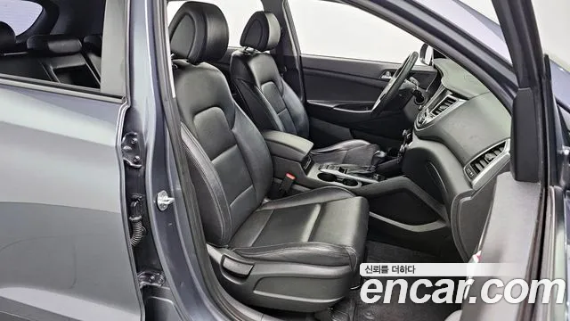 Hyundai Tucson 2016 — фото 10
