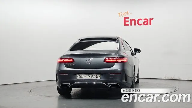 Mercedes-Benz E-Class 2019 — фото 4