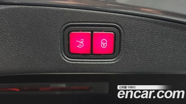 Mercedes-Benz E-Class 2019 — фото 20
