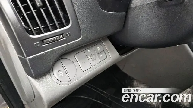 Hyundai Starex 2015 — фото 17