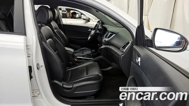 Hyundai Tucson 2016 — фото 11