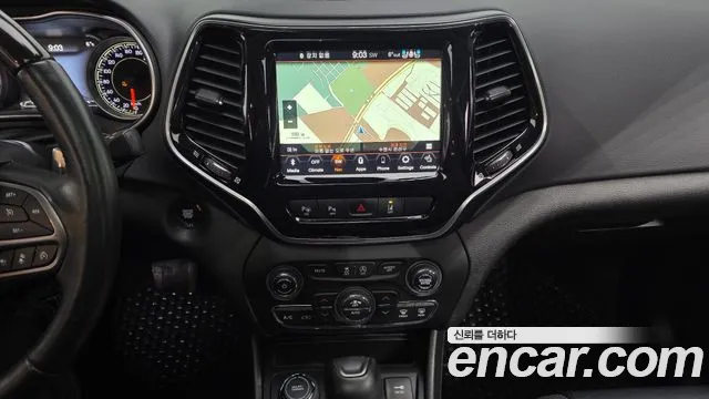 Jeep Cherokee 2021 — фото 14