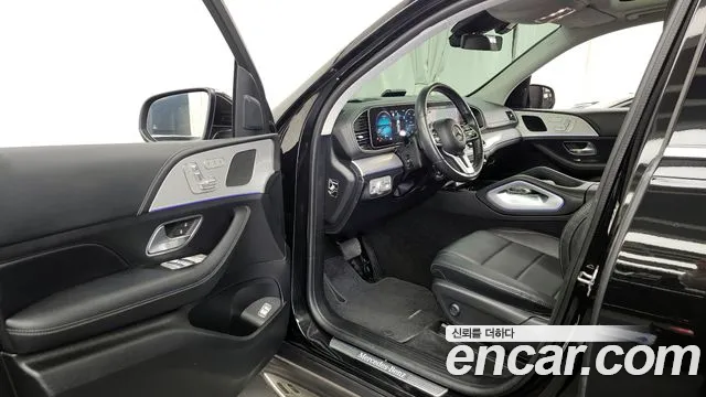 Mercedes-Benz GLE-Class 2021 — фото 10