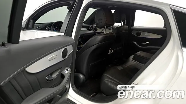 Mercedes-Benz GLC-Class 2022 — фото 11