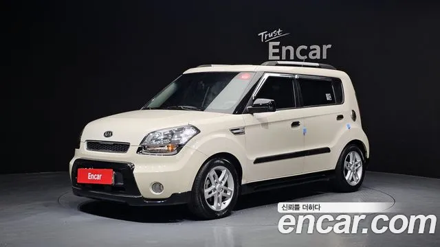 Kia Soul 2010 — фото 1