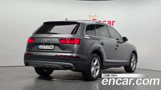 Audi Q7 2016 — фото 2