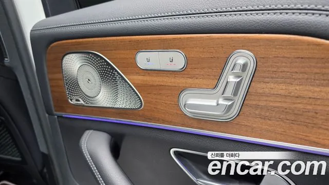 Mercedes-Benz GLS-Class 2021 — фото 18