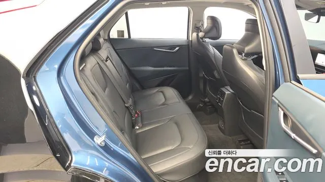 Kia Niro 2022 — фото 12