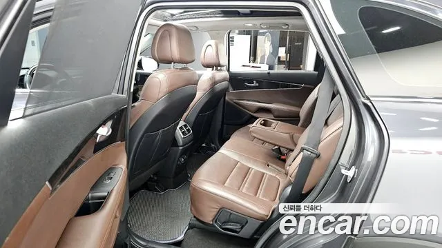 Kia Sorento 2016 — фото 11