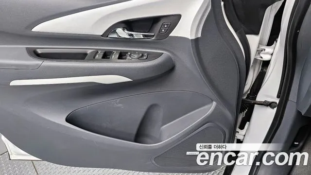 ChevroletGMDaewoo Bolt EV 2019 — фото 13