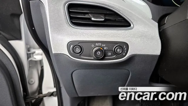 ChevroletGMDaewoo Bolt EV 2019 — фото 14