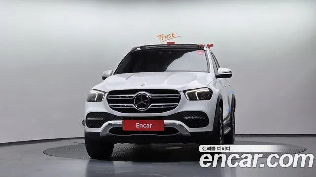 Mercedes-Benz GLE-Class 2022 — фото 3