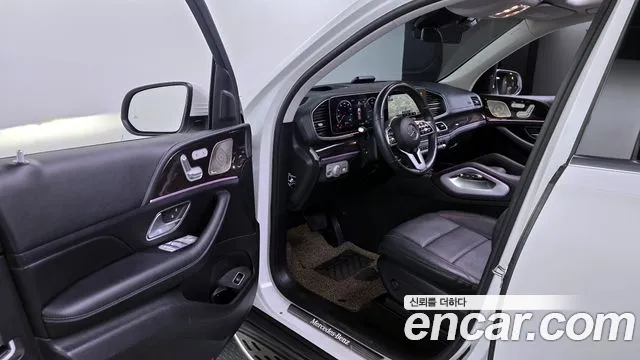 Mercedes-Benz GLE-Class 2022 — фото 10