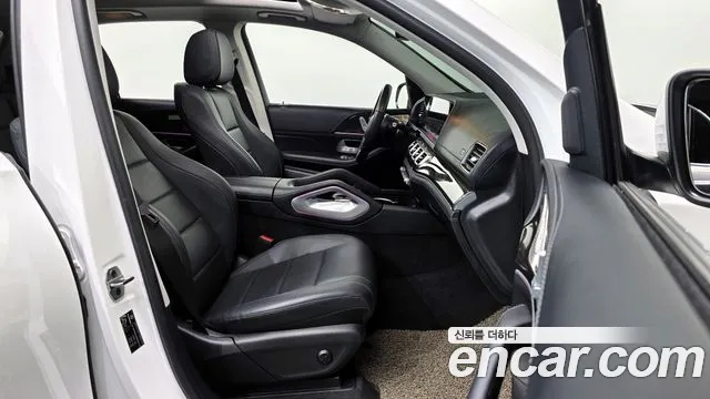 Mercedes-Benz GLE-Class 2022 — фото 11
