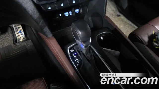 Hyundai Santafe 2019 — фото 9