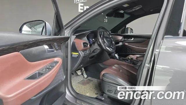 Hyundai Santafe 2019 — фото 12