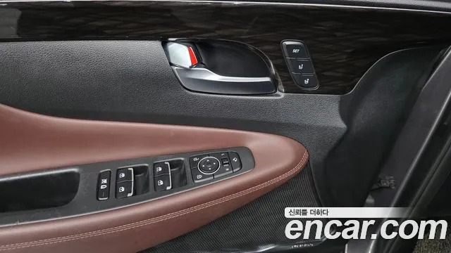 Hyundai Santafe 2019 — фото 13