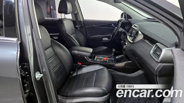 Kia Sorento 2015 — фото 12