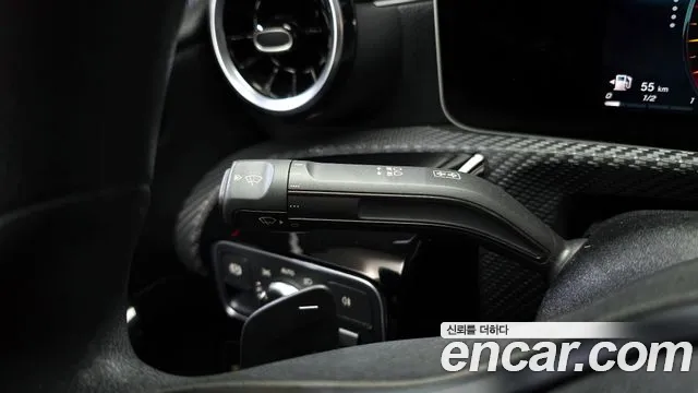 Mercedes-Benz A-Class 2020 — фото 18
