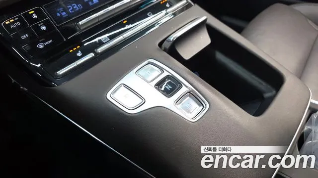 Hyundai Grandeur 2022 — фото 9