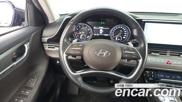 Hyundai Grandeur 2022 — фото 13