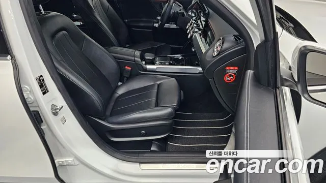 Mercedes-Benz GLB-Class 2021 — фото 10