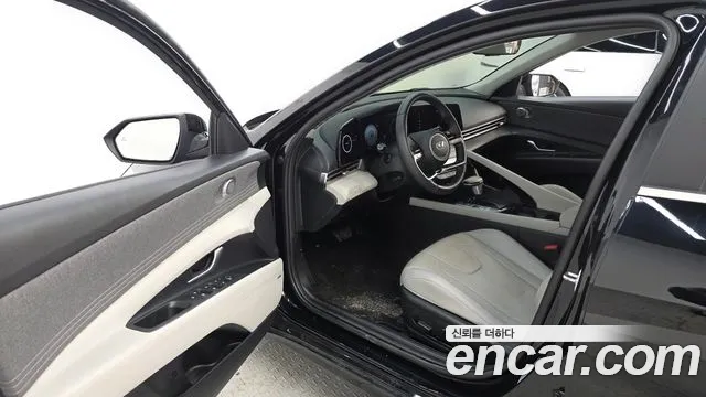 Hyundai AVANTE 2022 — фото 10