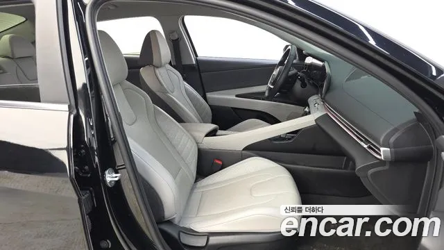 Hyundai AVANTE 2022 — фото 11