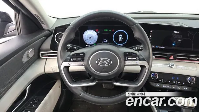 Hyundai AVANTE 2022 — фото 13