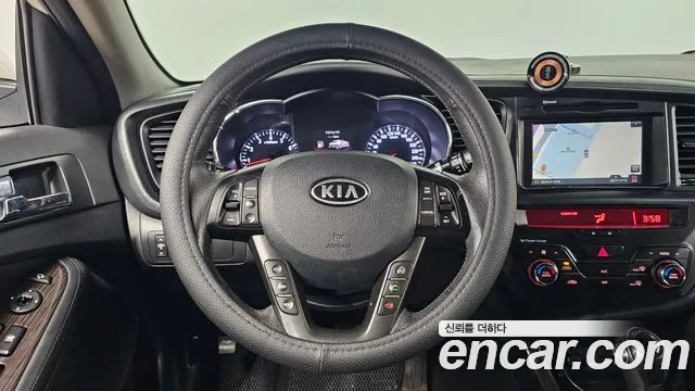 Kia K5 2011 — фото 16