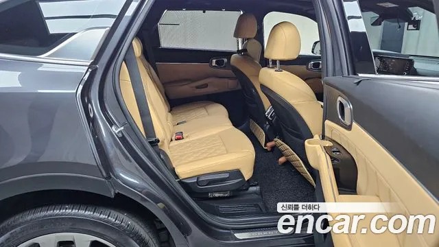 Kia Sorento 2021 — фото 12