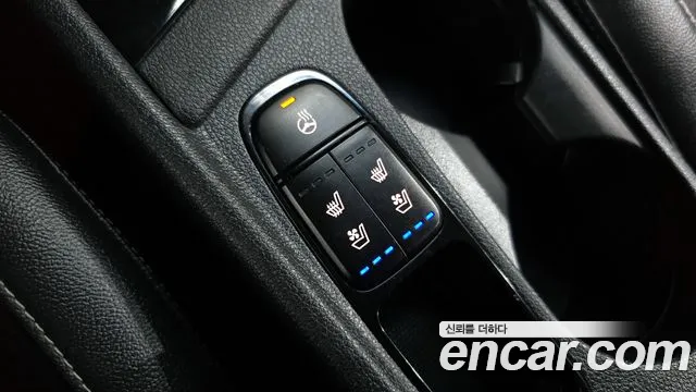 Kia Niro 2017 — фото 16