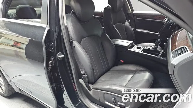 Hyundai Genesis 2015 — фото 11