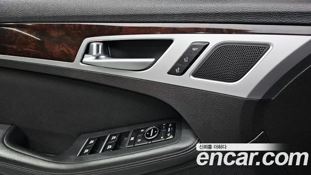 Hyundai Genesis 2015 — фото 19