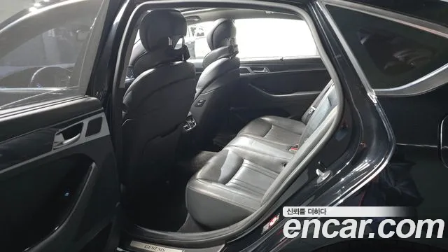 Hyundai Genesis 2015 — фото 11