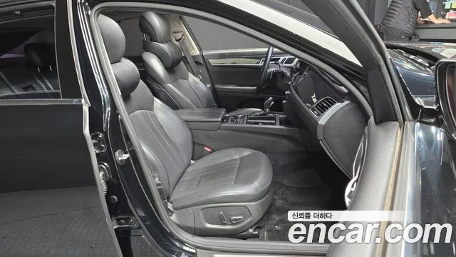 Hyundai Genesis 2015 — фото 12