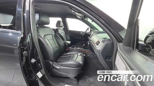 KG_Mobility_Ssangyong Rexton 2018 — фото 10