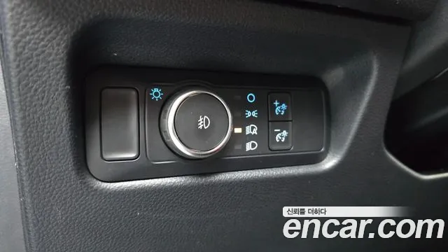 Ford Ranger 2023 — фото 16