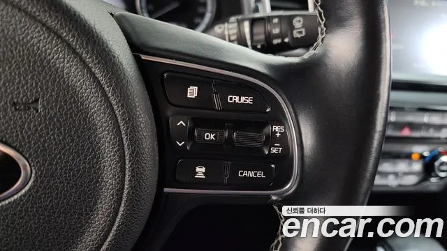 Kia Niro 2019 — фото 17