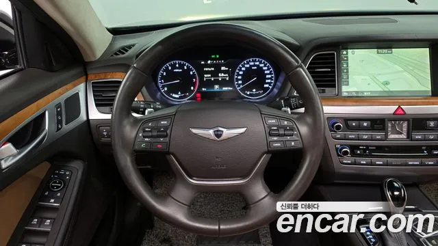 Hyundai Genesis 2015 — фото 12