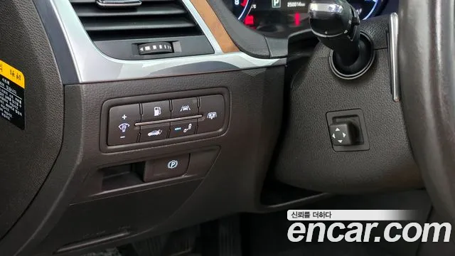 Hyundai Genesis 2015 — фото 15