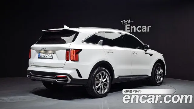 Kia Sorento 2023 — фото 2