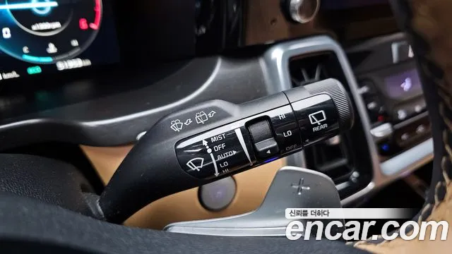 Kia Sorento 2023 — фото 15