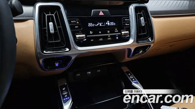 Kia Sorento 2023 — фото 17