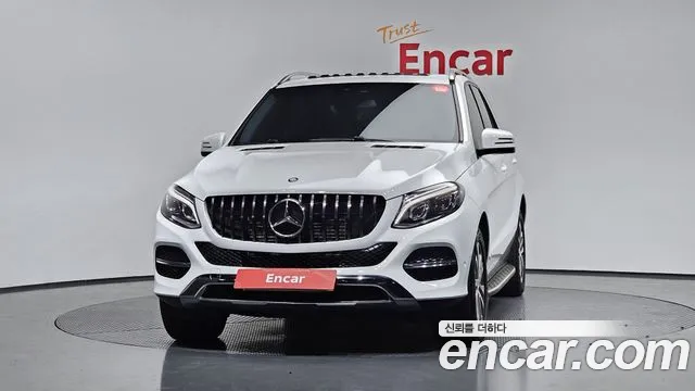 Mercedes-Benz GLE-Class 2017 — фото 3