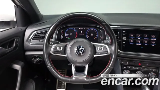 Volkswagen T-Roc 2021 — фото 12